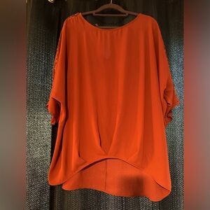 Beautiful Orange Top With Lace Sleeve Detail. Large!